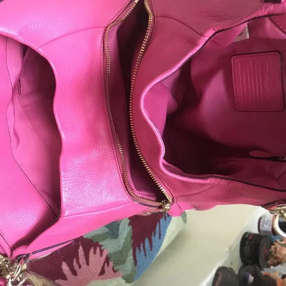 Authentic Coach Phoebe Shoulder Handbag Dahlia - Picture 7 of 12